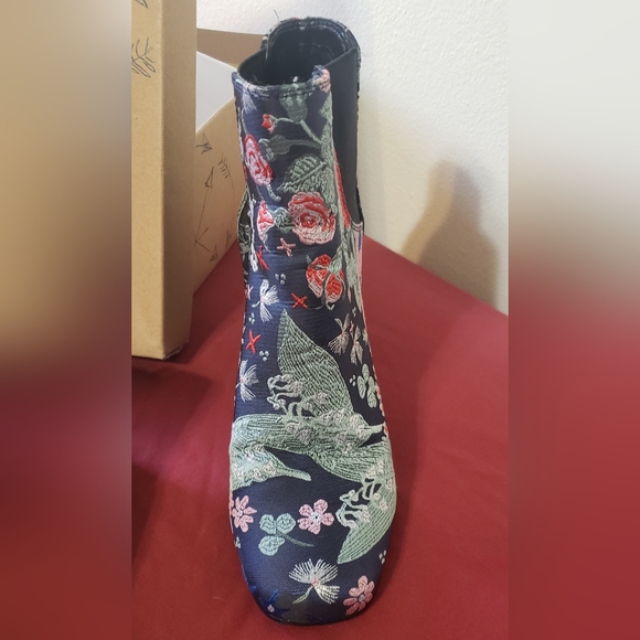 Indigo rd Womens boots Size 7.5m Blue/assorted colors - Picture 3 of 4